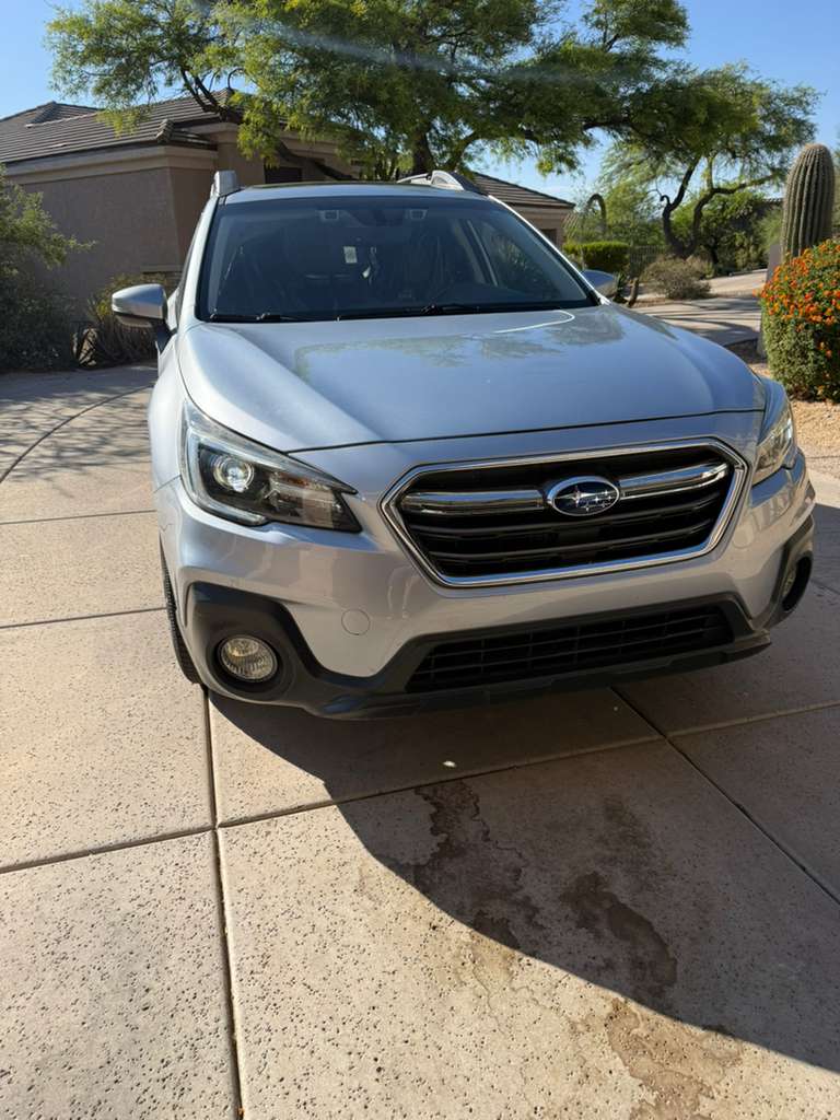 Used 2019 Subaru Outback 2.5i Limited AWD/4WD image 5