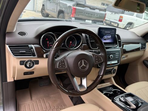 Used 2018 Mercedes-Benz GLE 350 image 13
