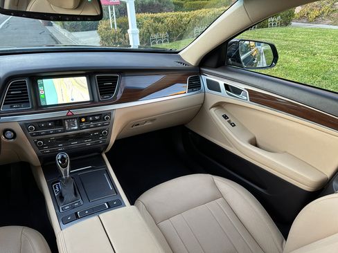 Used 2017 Genesis G80 3.8 image 22