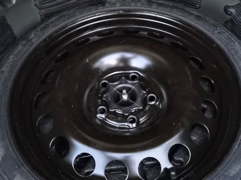 Used 2016 Chevrolet Cruze LT image 15