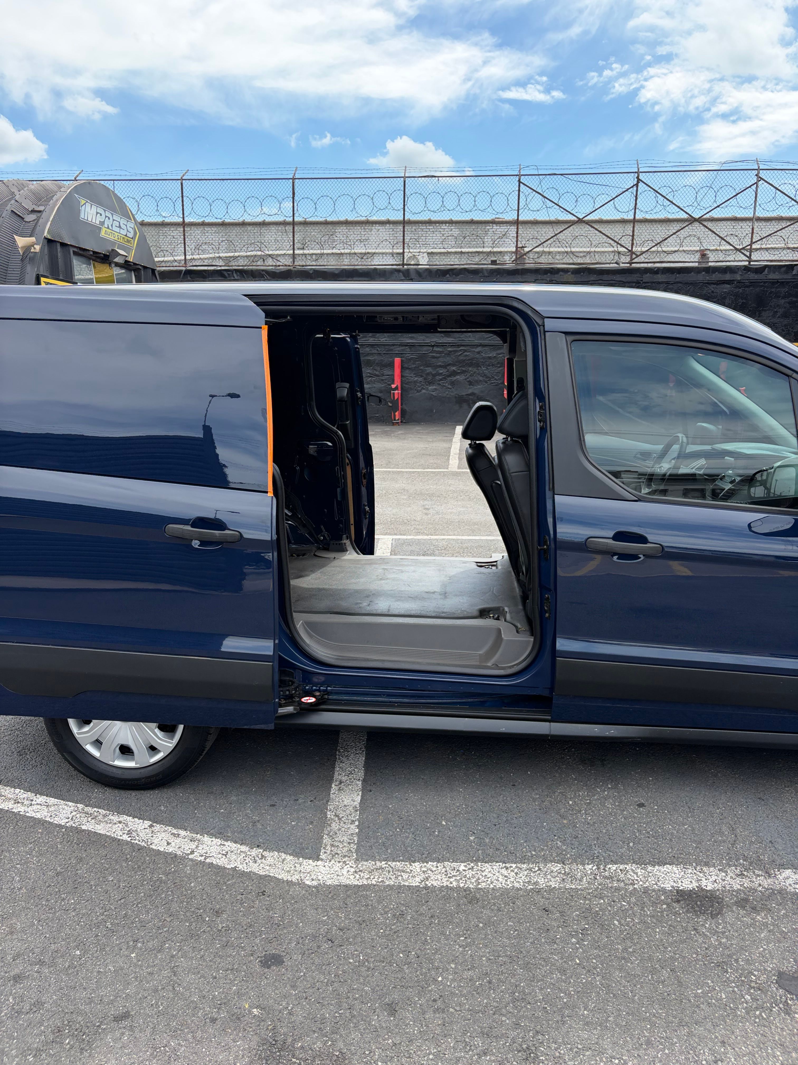 Used 2019 Ford Transit Connect XL FWD image 12