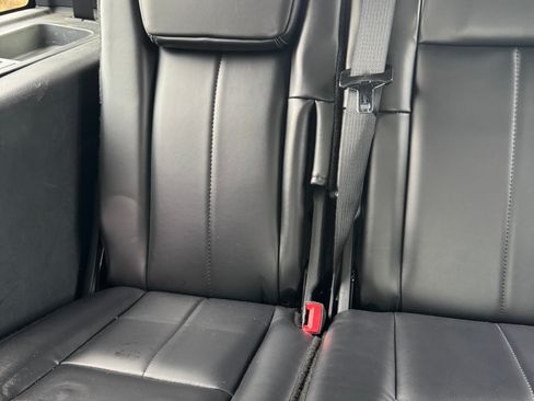 Used 2015 Ford Expedition Platinum AWD/4WD image 31