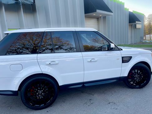 Used 2012 Land Rover Range Rover Sport HSE LUX image 8