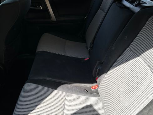 Used 2016 Toyota 4Runner SR5 AWD/4WD image 20