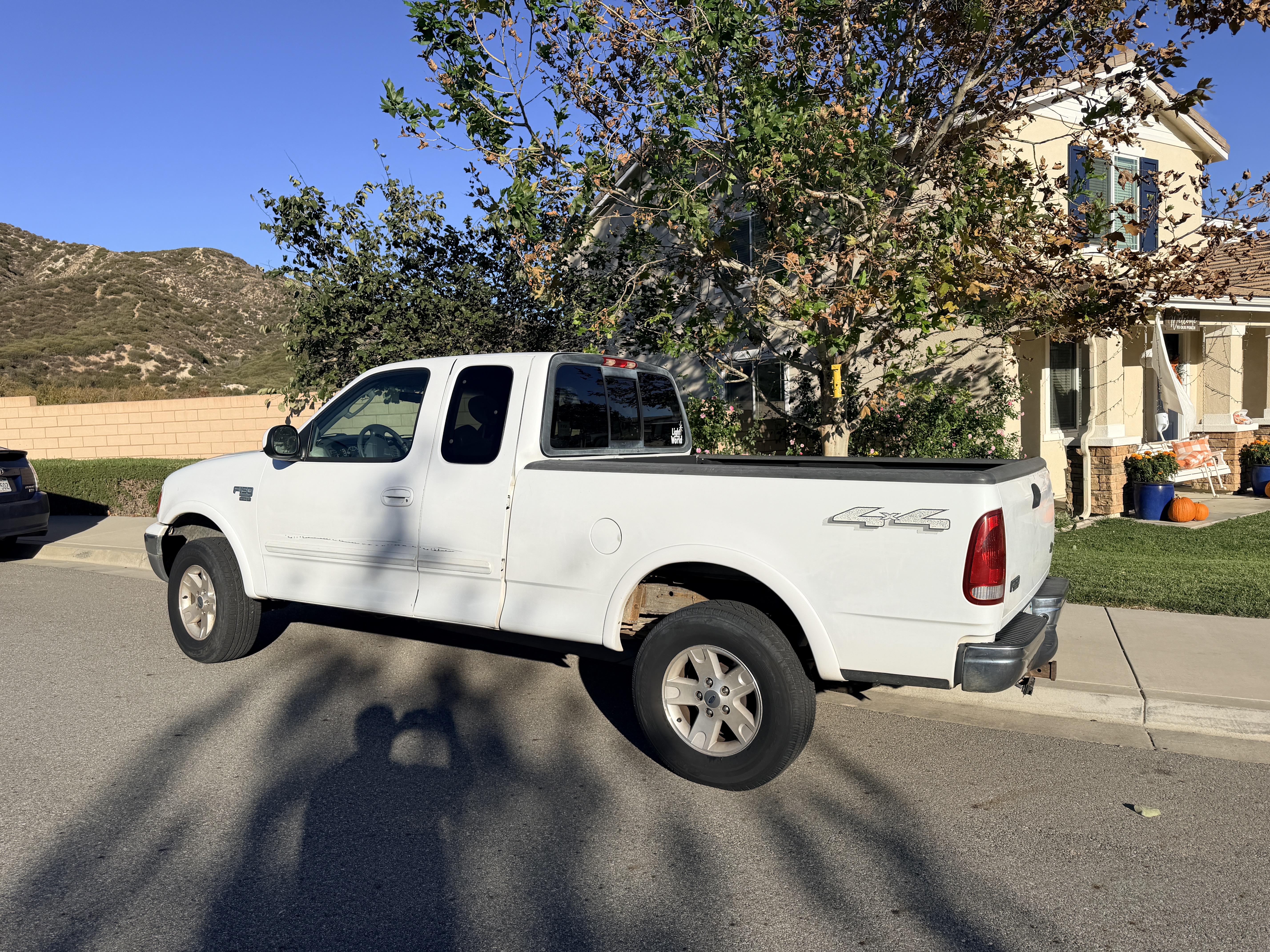 Used 2002 Ford F150 4x4 SuperCab image 2