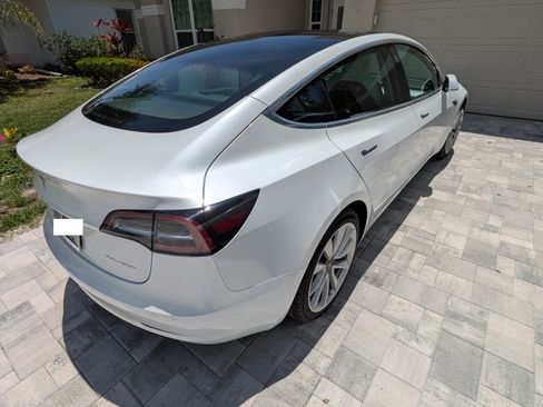 Used 2020 Tesla Model 3 Long Range AWD/4WD image 4
