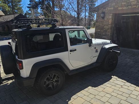 Used 2014 Jeep Wrangler Sport w/ Power Convenience Group image 5