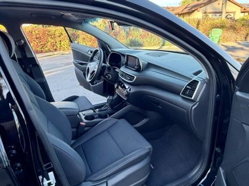 Used 2019 Hyundai Tucson SE image 14