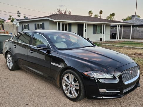 Used 2016 Jaguar XJ L Portfolio image 1