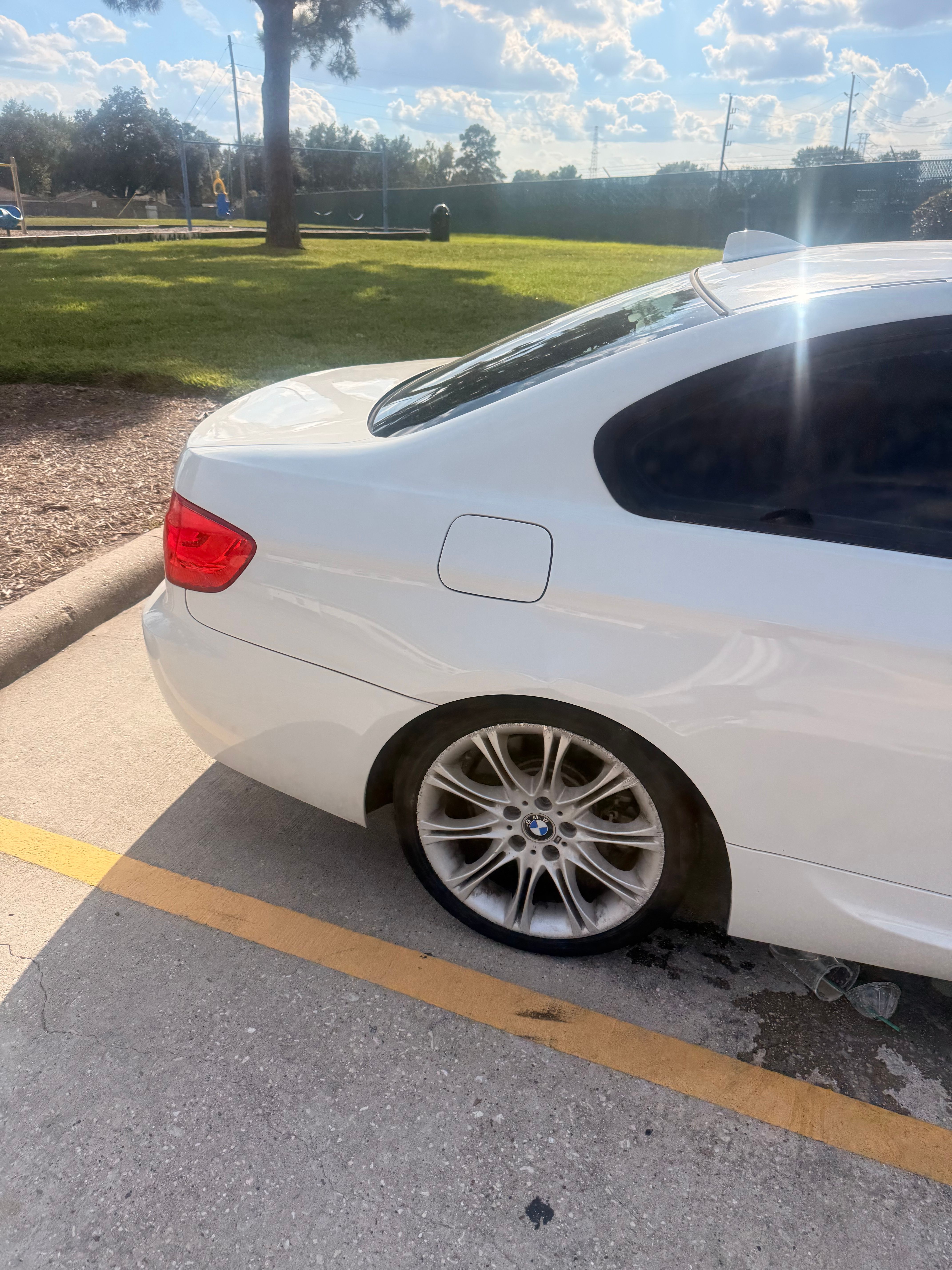 Used 2011 BMW 335i Coupe RWD image 13