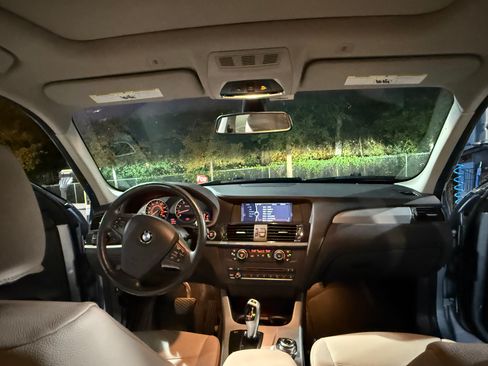 Used 2012 BMW X3 xDrive28i image 9