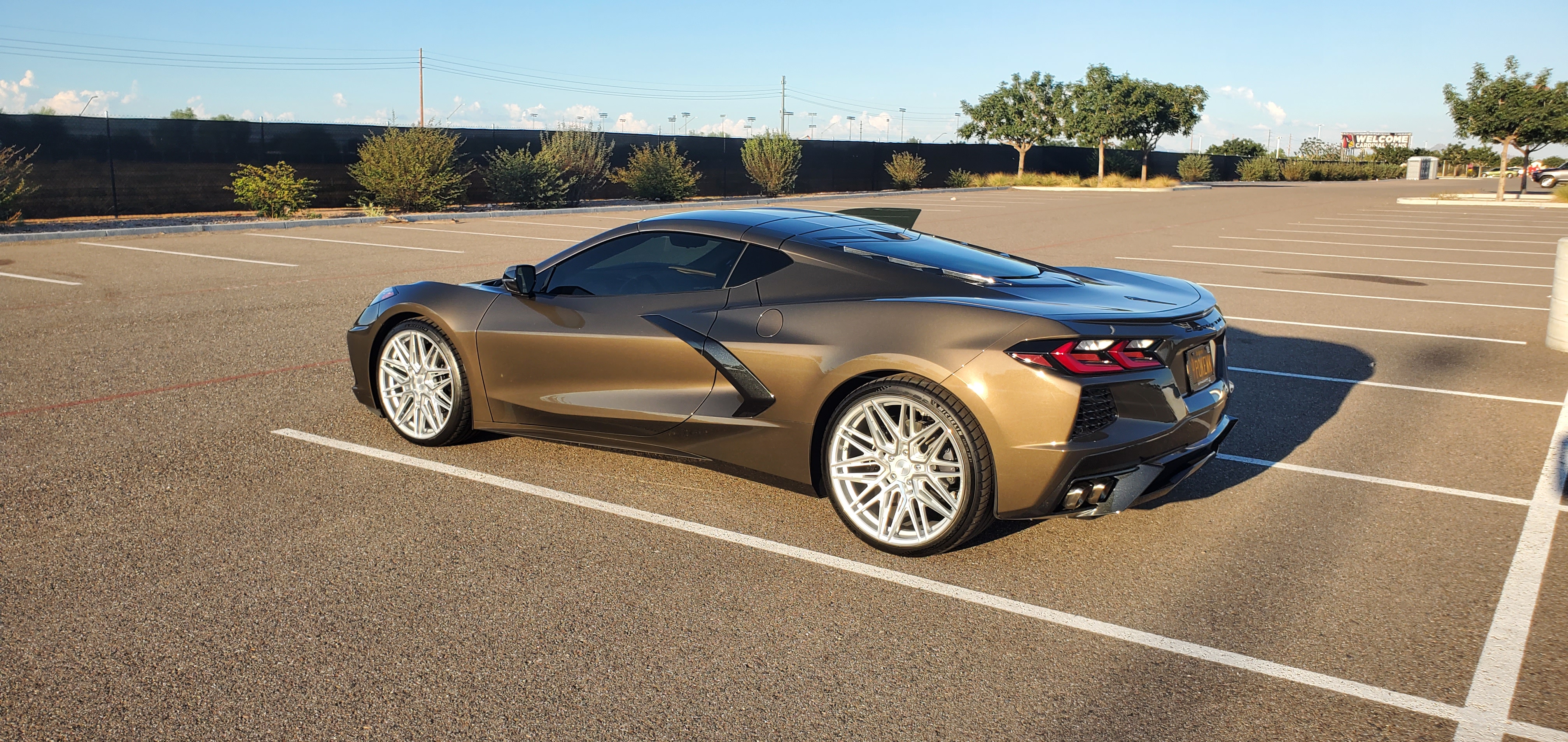Used 2020 Chevrolet Corvette Stingray Preferred Cpe w/ 2LT Preferred Equipment Group RWD image 11