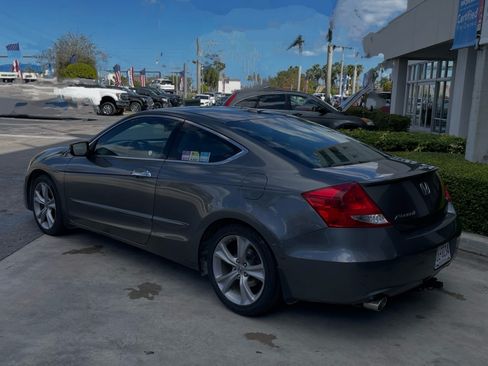 Used 2011 Honda Accord EX-L image 1