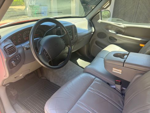 Used 1997 Ford F150 2WD SuperCab image 6