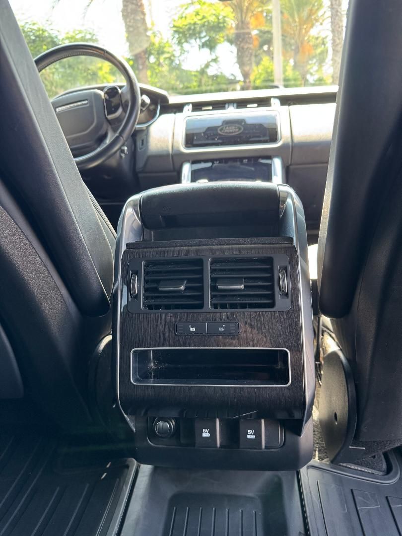 Used 2018 Land Rover Range Rover Sport HSE AWD/4WD image 21