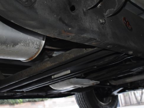 Used 1999 Chevrolet Tahoe 4WD 2-Door w/ Preferred Equipment Group image 26