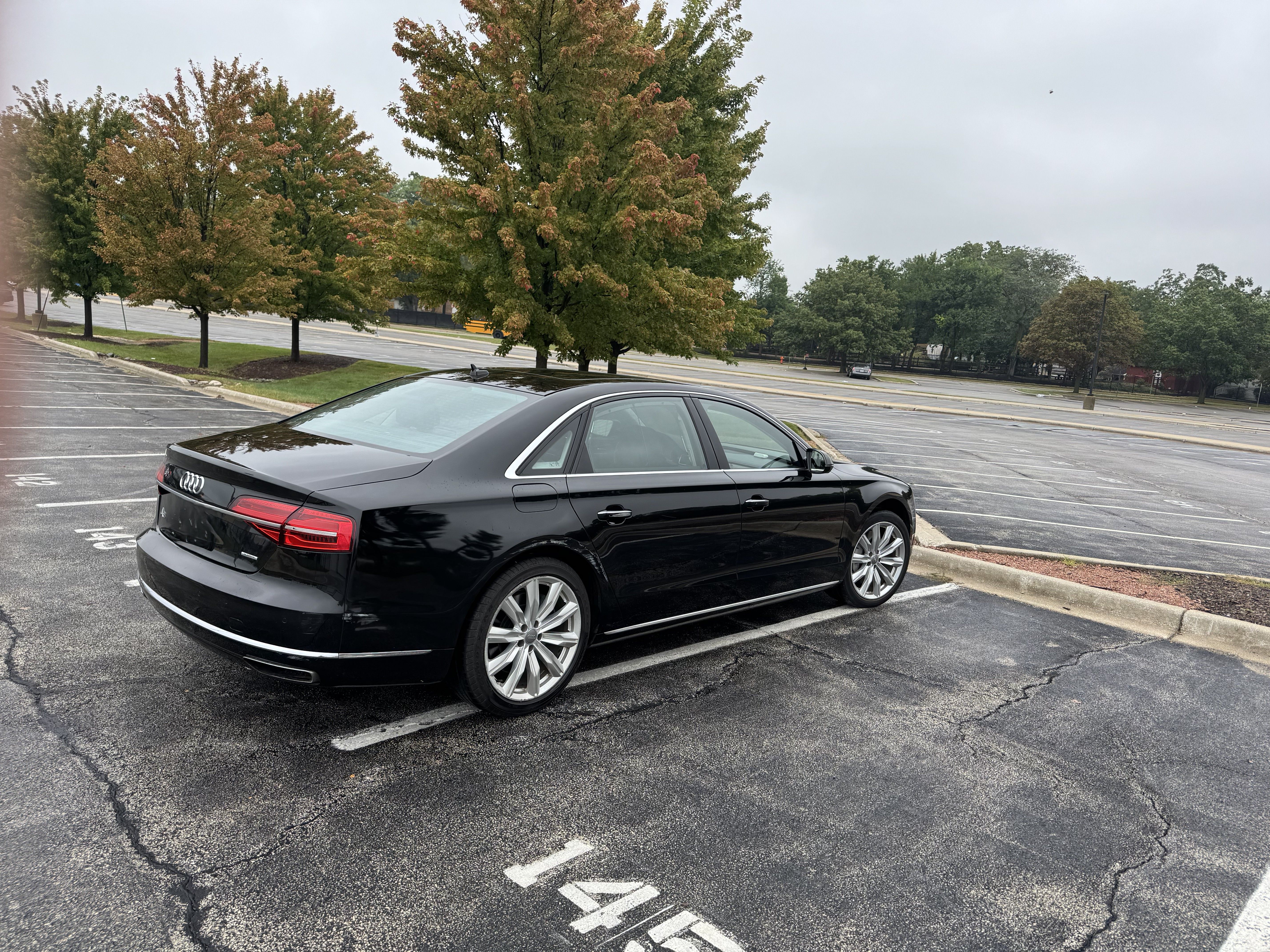 Used 2016 Audi A8 L 3.0T w/ Executive Package AWD/4WD image 6