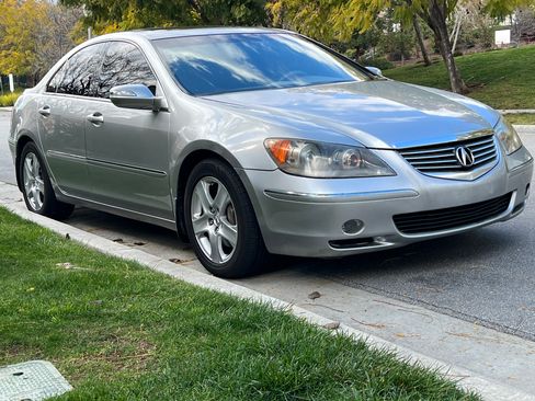 Used 2008 Acura RL image 1