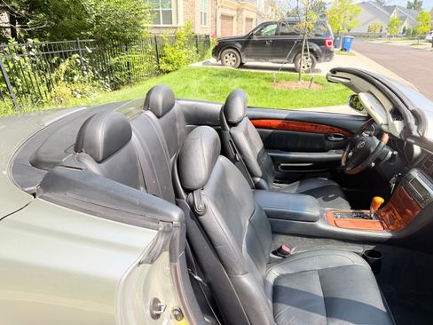 Used 2002 Lexus SC 430 Convertible RWD image 27