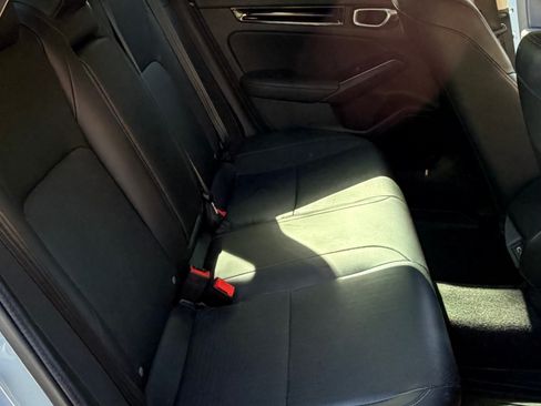 Used 2023 Honda Civic Touring image 12