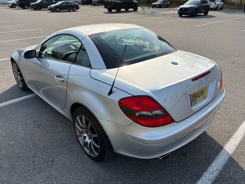 Used 2008 Mercedes-Benz SLK 350 image 9