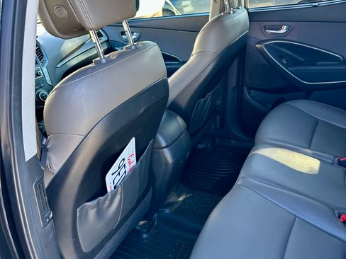 Used 2017 Hyundai Santa Fe Sport image 12