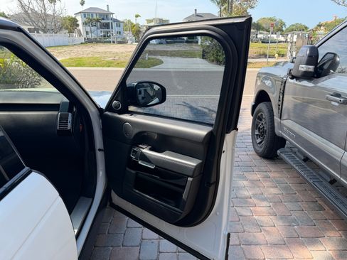 Used 2016 Land Rover Range Rover HSE AWD/4WD image 16