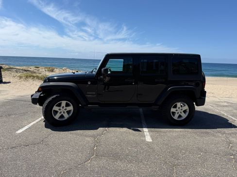 Used 2017 Jeep Wrangler Unlimited Sport w/ Quick Order Package 24S image 5