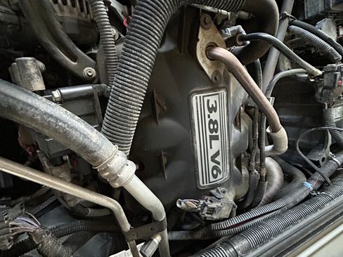 Used 2011 Jeep Wrangler Sport image 10