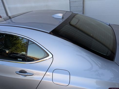 Used 2015 Acura TLX V6 SH-AWD w/ Technology Pkg image 10