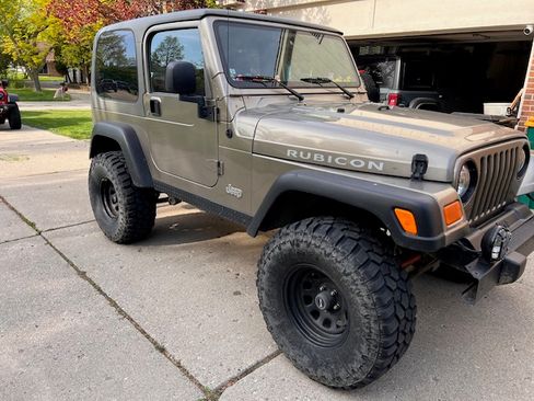Used 2005 Jeep Wrangler Rubicon AWD/4WD image 10