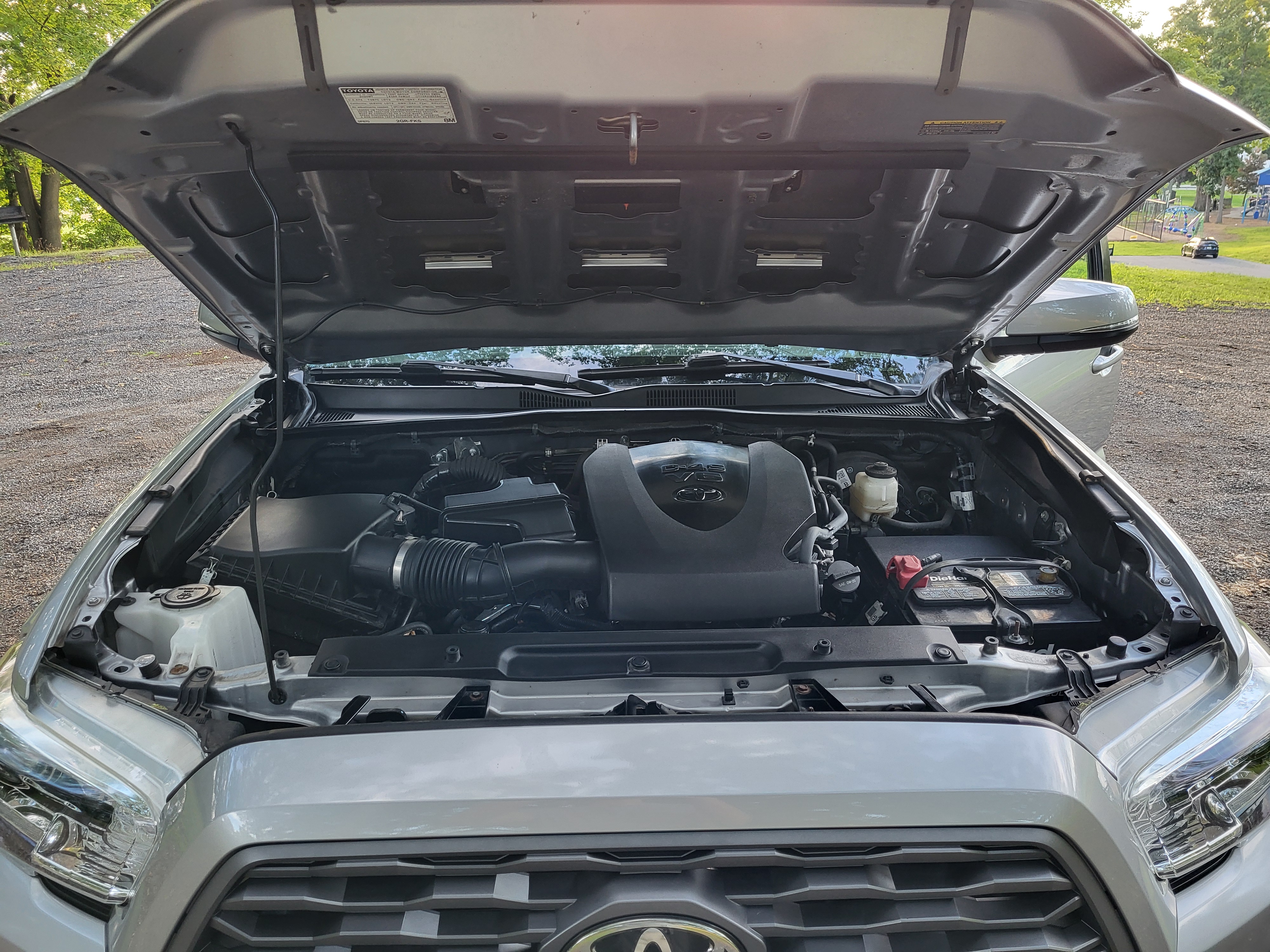 Used 2020 Toyota Tacoma TRD Sport AWD/4WD image 14