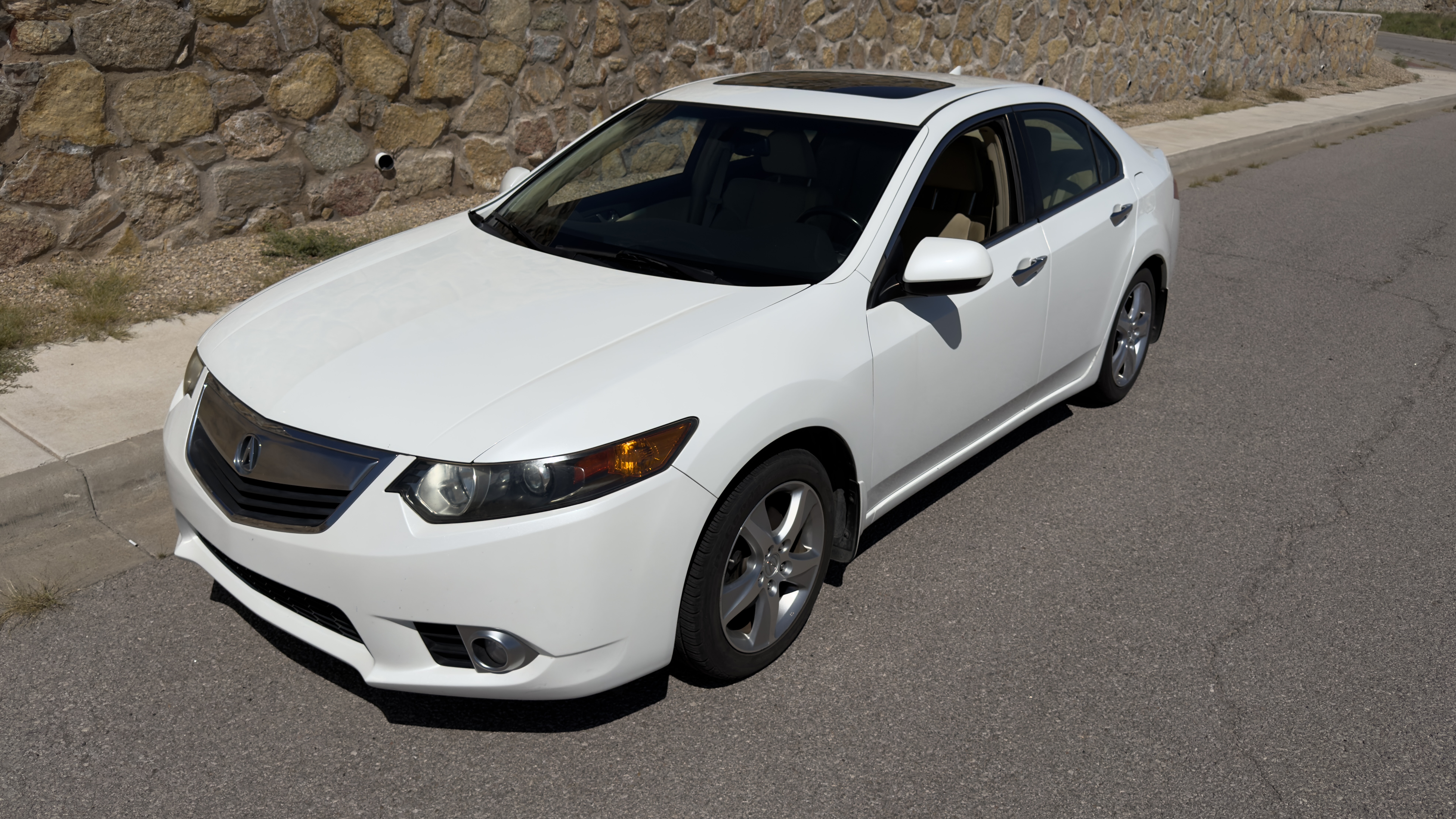 Used 2012 Acura TSX Sedan FWD image 2