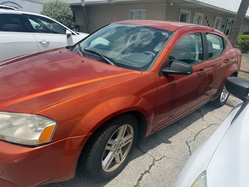 Used 2008 Dodge Avenger SXT FWD image 4