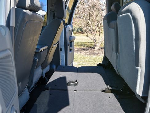 Used 2006 Dodge Ram 3500 Truck SLT image 30