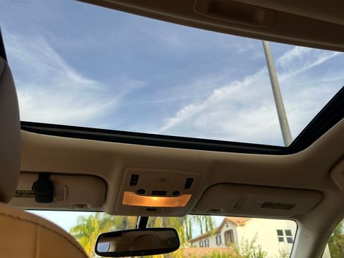 Used 2015 Lexus IS 350 image 17