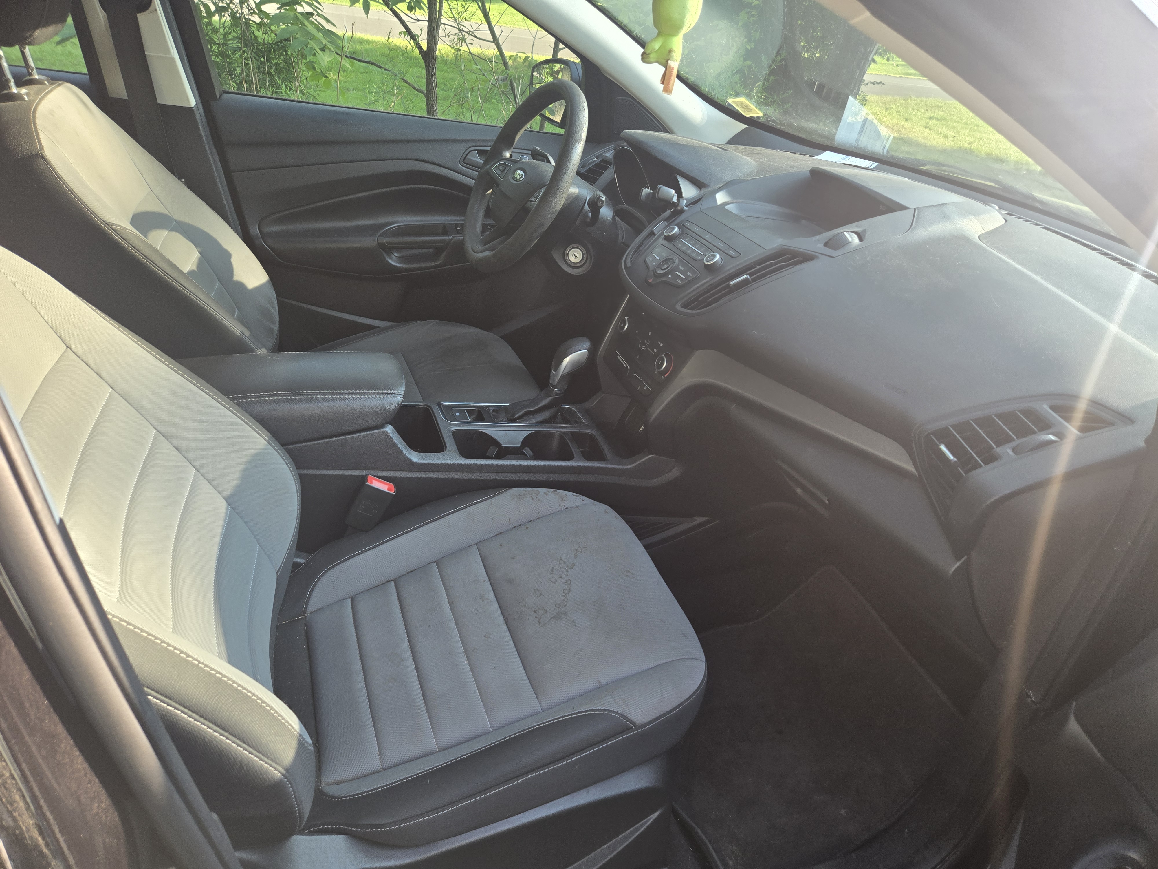 Used 2019 Ford Escape S FWD image 10