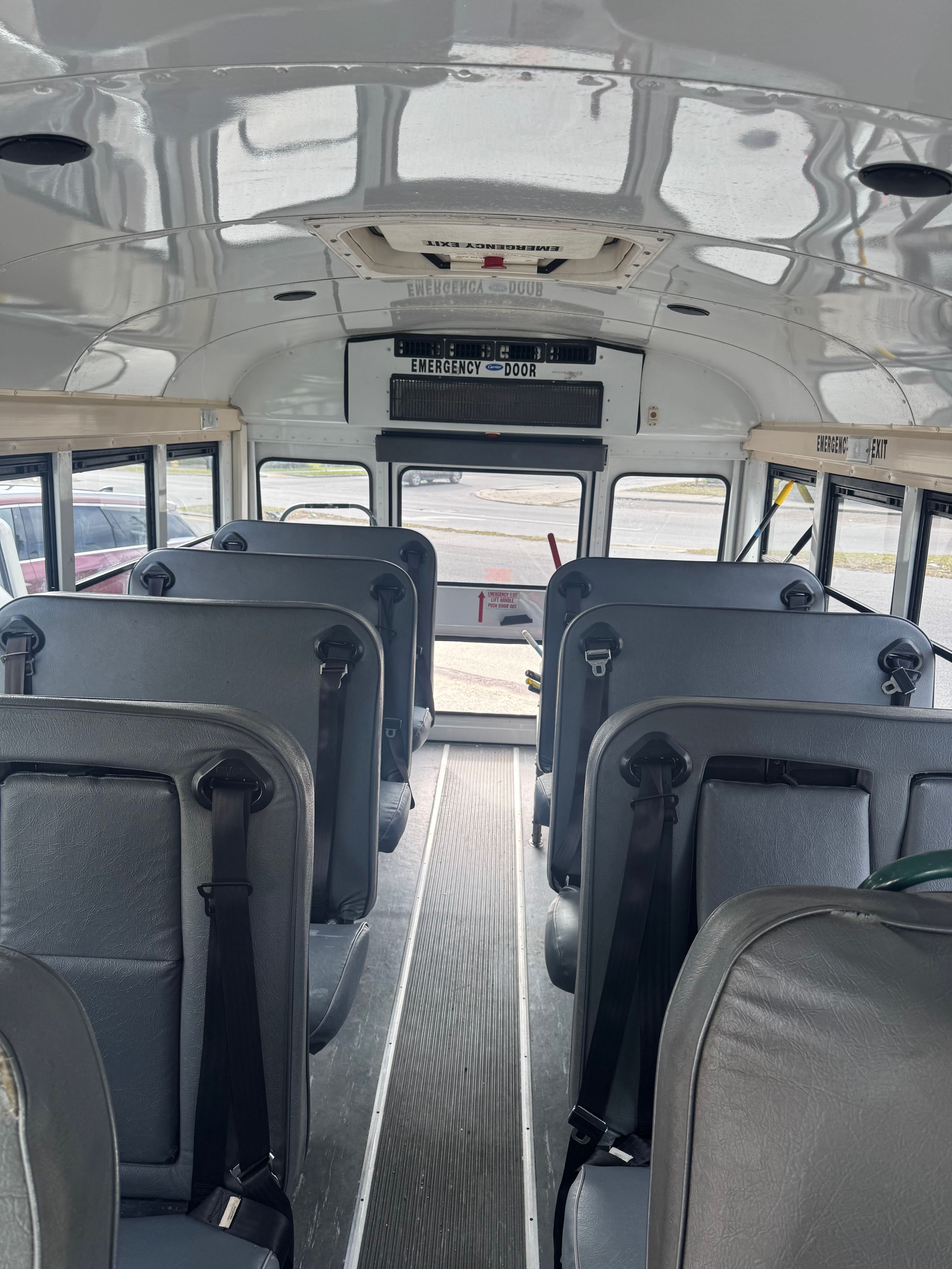 Used 2007 Chevrolet Express 3500 w/ School Bus Package RWD image 5
