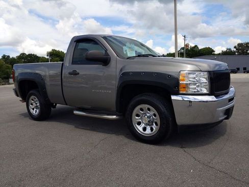 Used 2013 Chevrolet Silverado 1500 W/T w/ LS Package RWD image 2