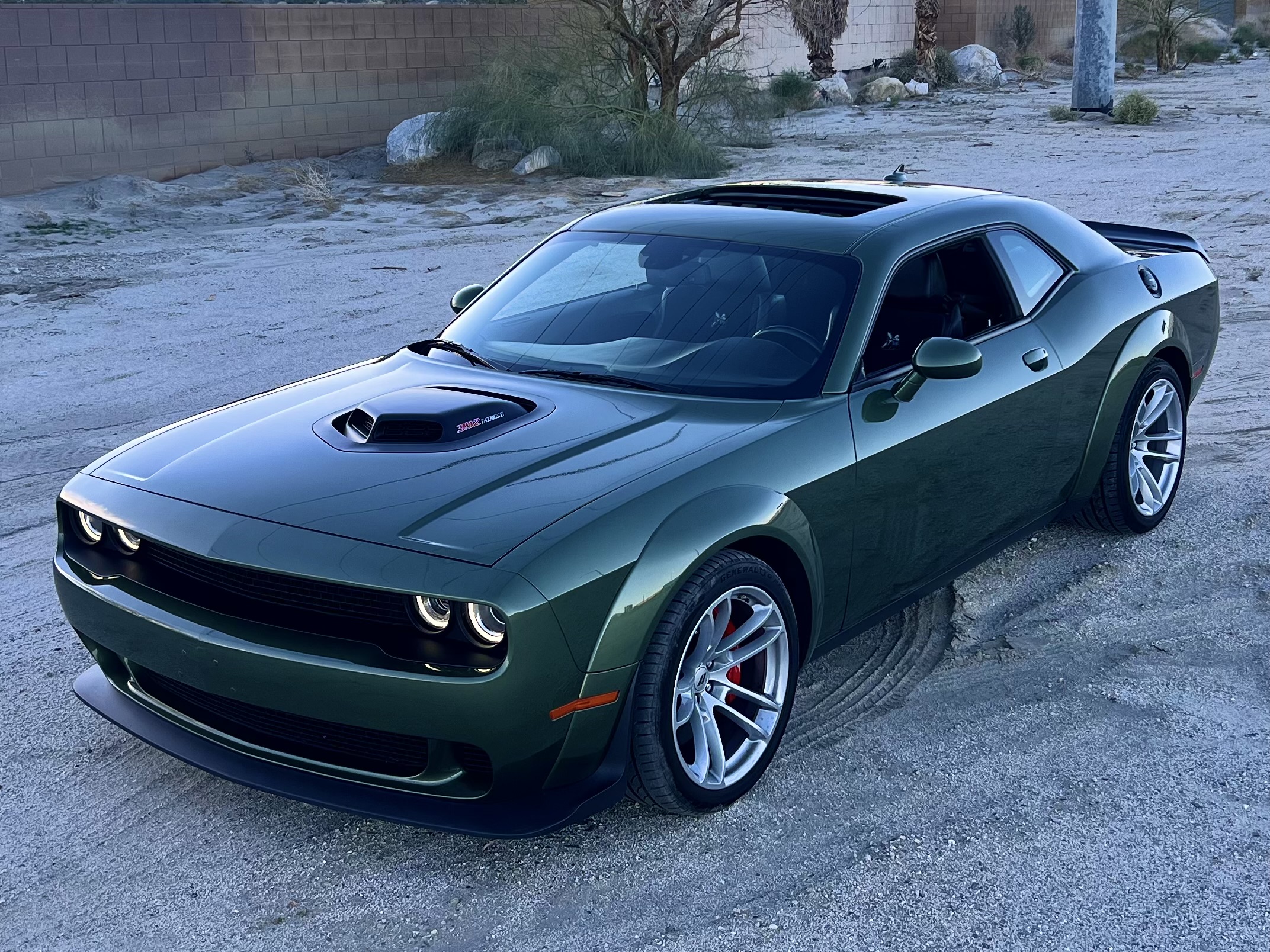 Used 2021 Dodge Challenger R/T Scat Pack RWD image 1