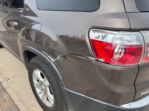 Used 2009 GMC Acadia SLT image 4