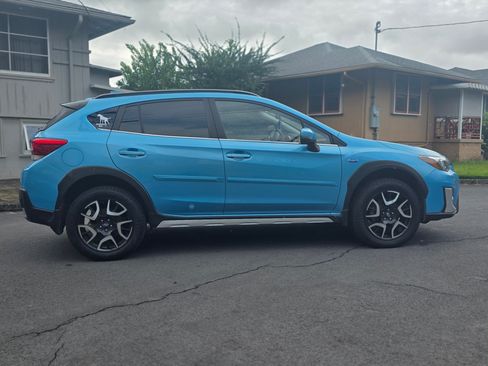 Used 2019 Subaru Crosstrek Hybrid w/ Moonroof Package w/Navigation image 5
