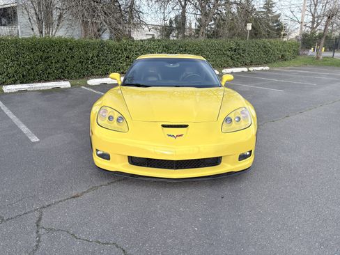 Used 2007 Chevrolet Corvette Z06 w/ Preferred Equipment Group image 6