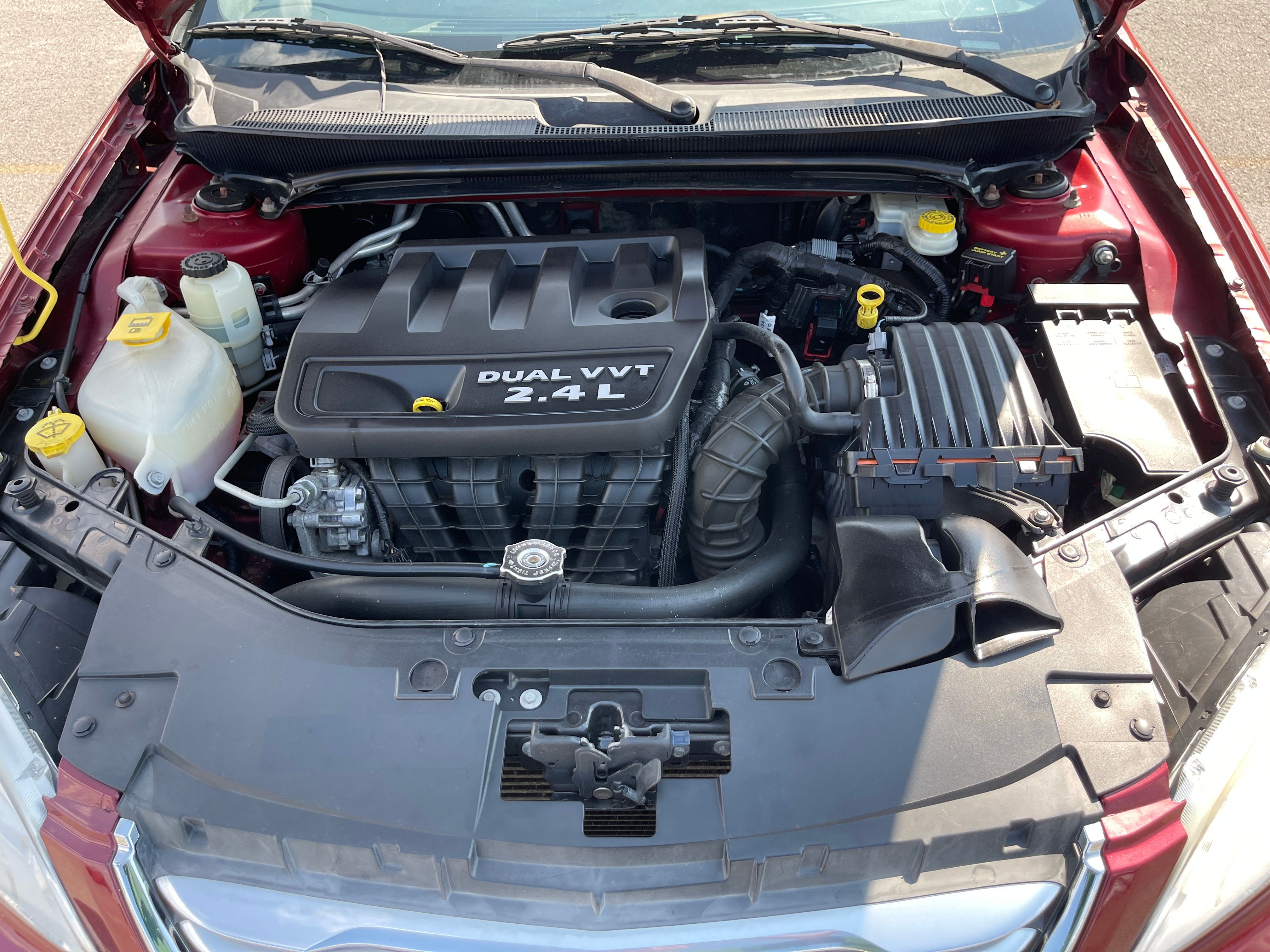 Used 2012 Chrysler 200 LX FWD image 18