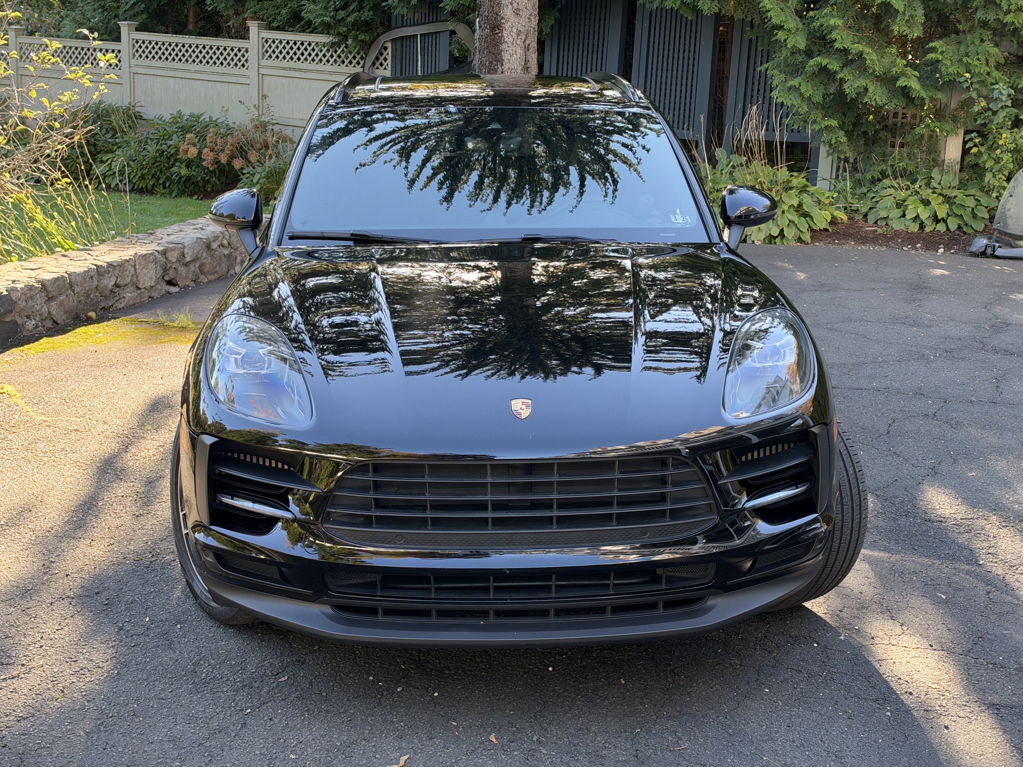 Used 2020 Porsche Macan S AWD/4WD image 2