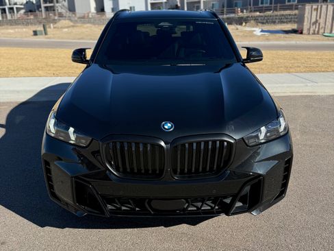 Used 2024 BMW X5 xDrive50e w/ M Sport Package image 4