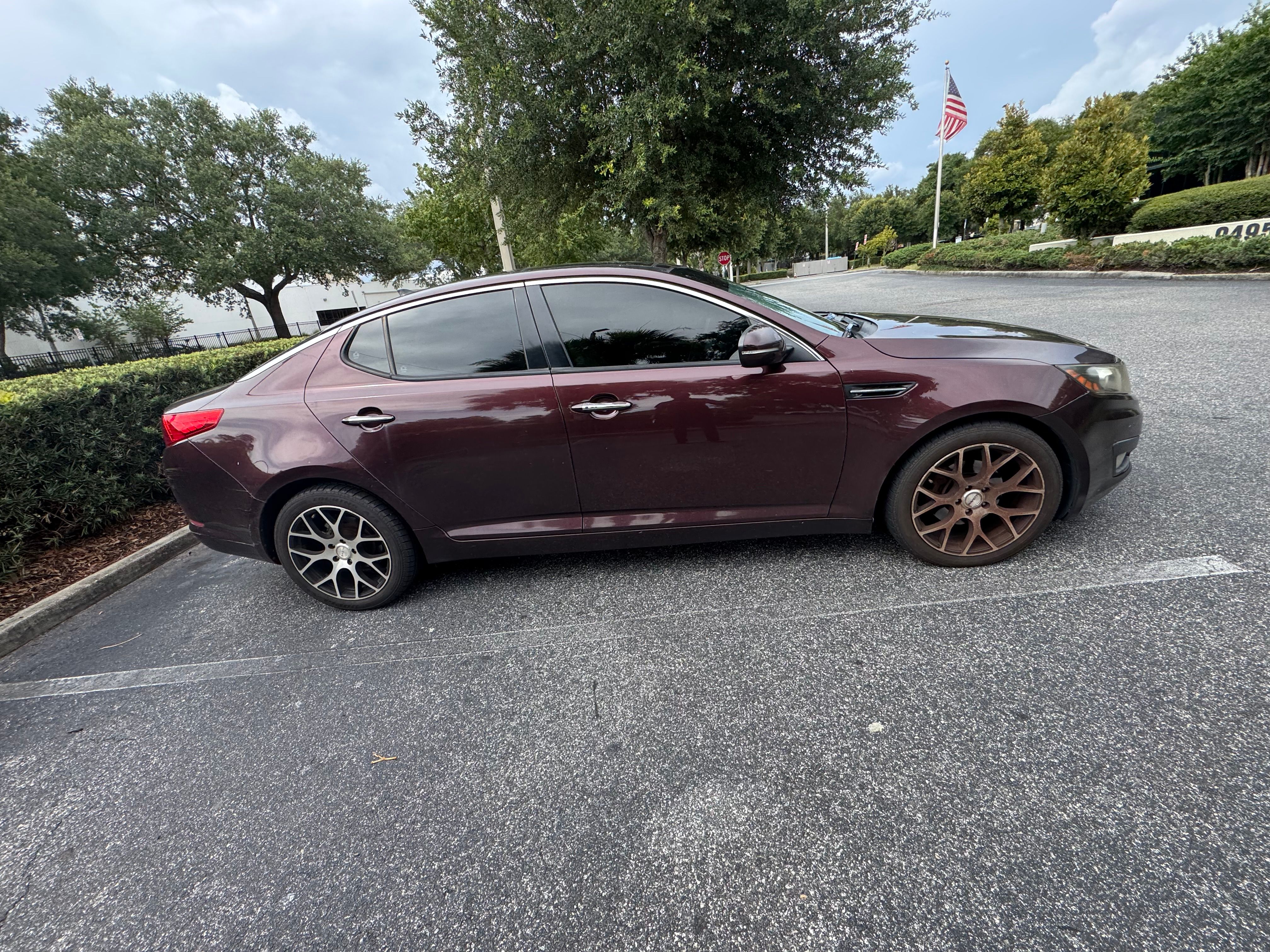 Used 2012 Kia Optima EX w/ Premium Pkg FWD image 3