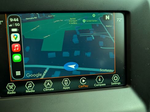 Used 2018 Jeep Compass Latitude w/ Popular Equipment Group image 17