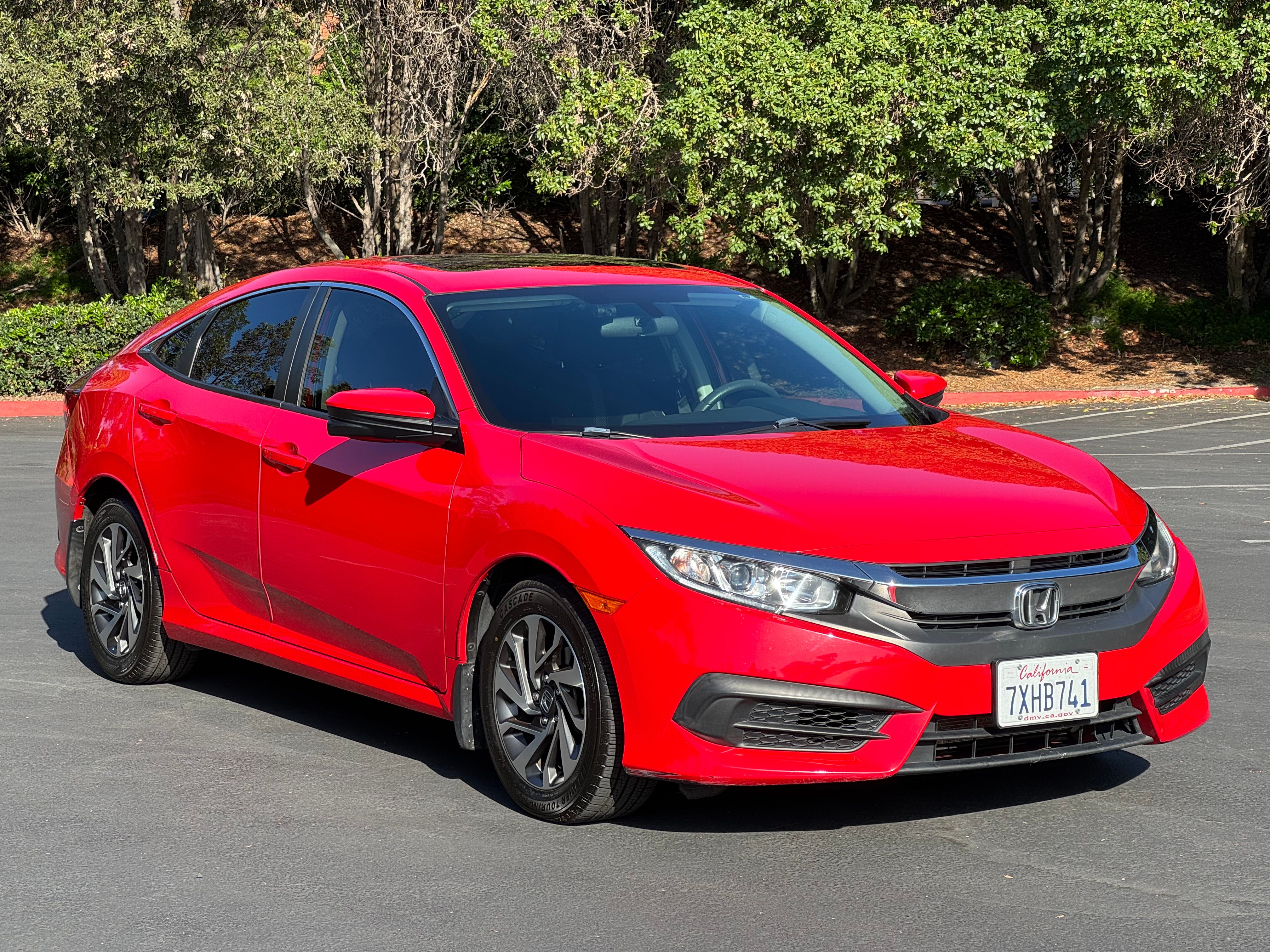 Used 2017 Honda Civic EX image 1