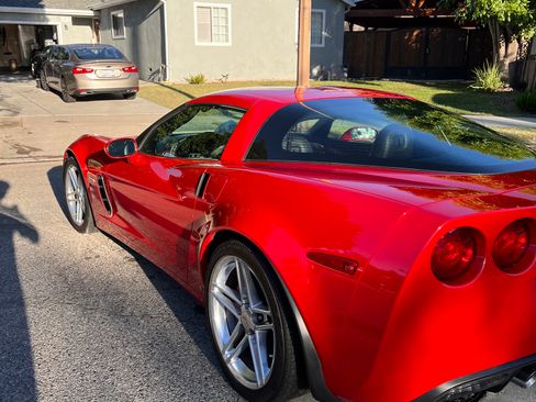 Used 2006 Chevrolet Corvette Z06 w/ Preferred Equipment Group image 6